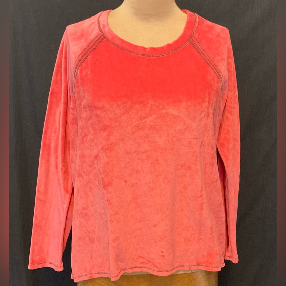 ClimateRight by Cuddl Duds Pink+Coral Velour Long Sleeve Pajama Top | Super Soft